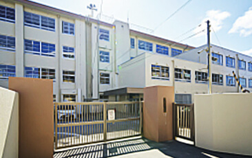 福岡市立高取小学校