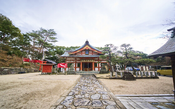 紅葉八幡宮